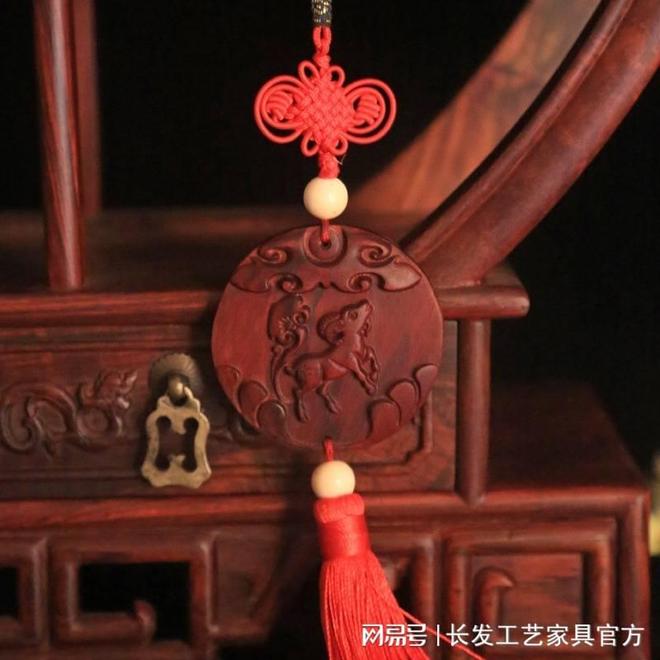 格适中艺术价值凸显。非遗漆器福建工艺价(图1)
