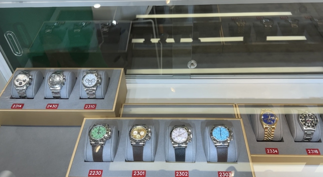 士等顶奢大牌“降温” 独立机表已涨超10倍凯发k8入口直击佳士得2024秋拍丨劳力(图8)