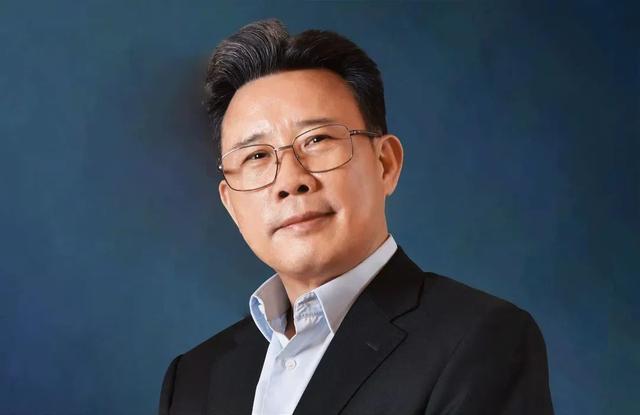 富易主！新首富是这对夫妇→凯发k8网站时隔半年湖南首(图3)