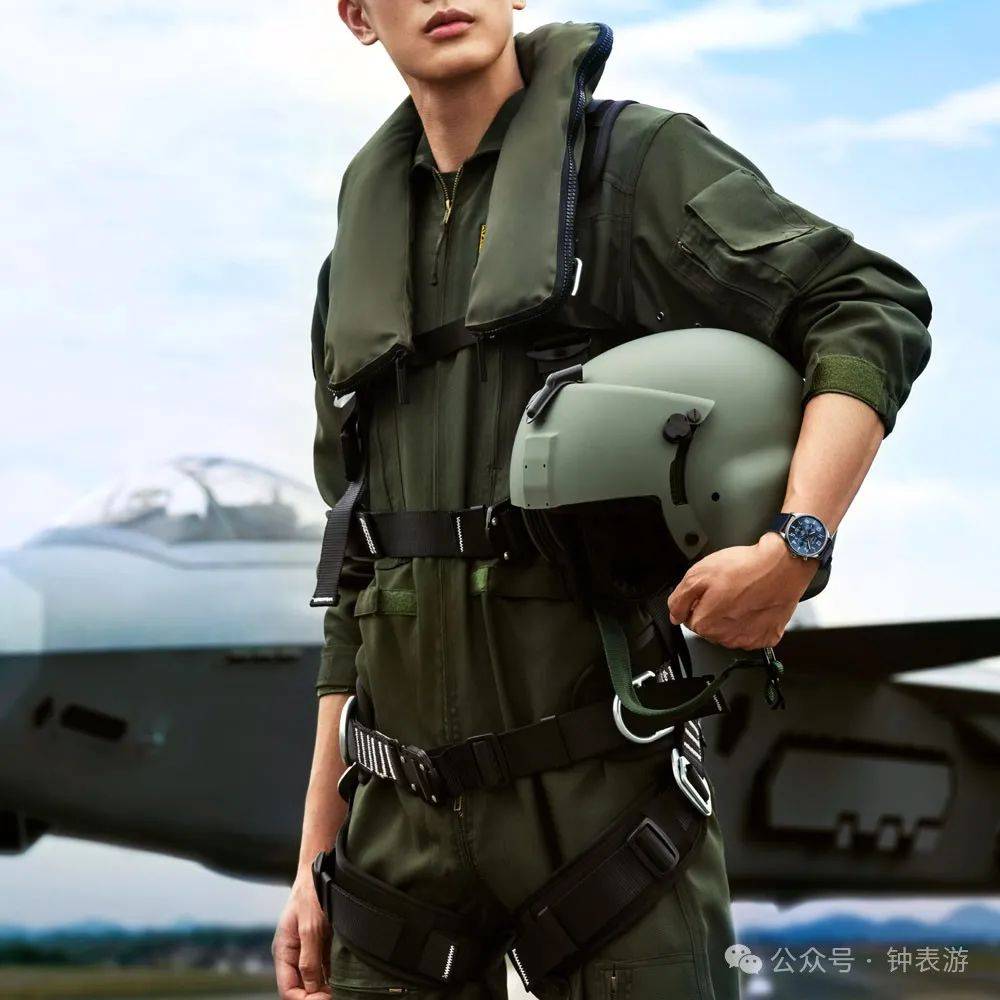 5A歼20等齐亮相2024珠海航展凯发k8国际燃！飞亚达航空表和歼3(图17)